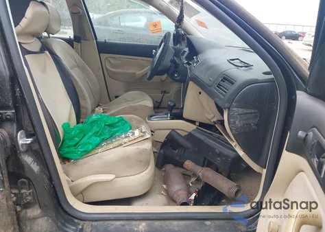 2001 Volkswagen Jetta Gl z USA, uszkodzony, nr VIN 3VWRB69M41M158671